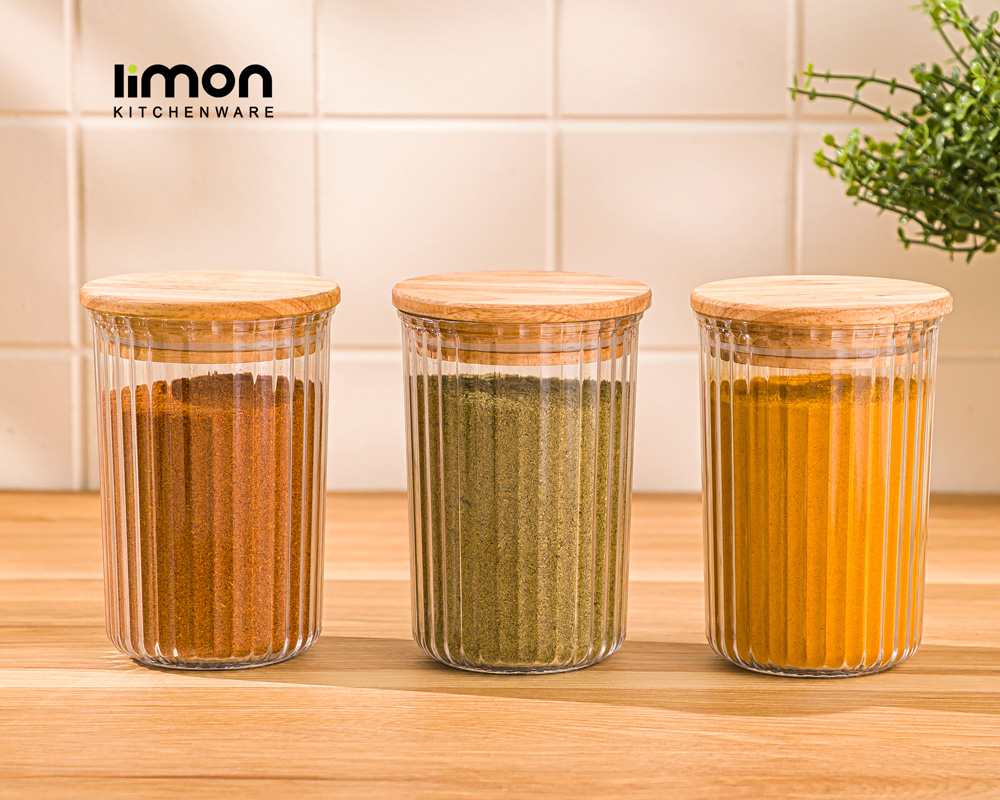 جا ادویه شیاردار  ۲۵۰ میلی لیتر درب چوبی لیمون